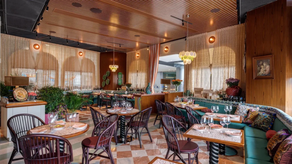 Roberta De Sario_restaurant photo_