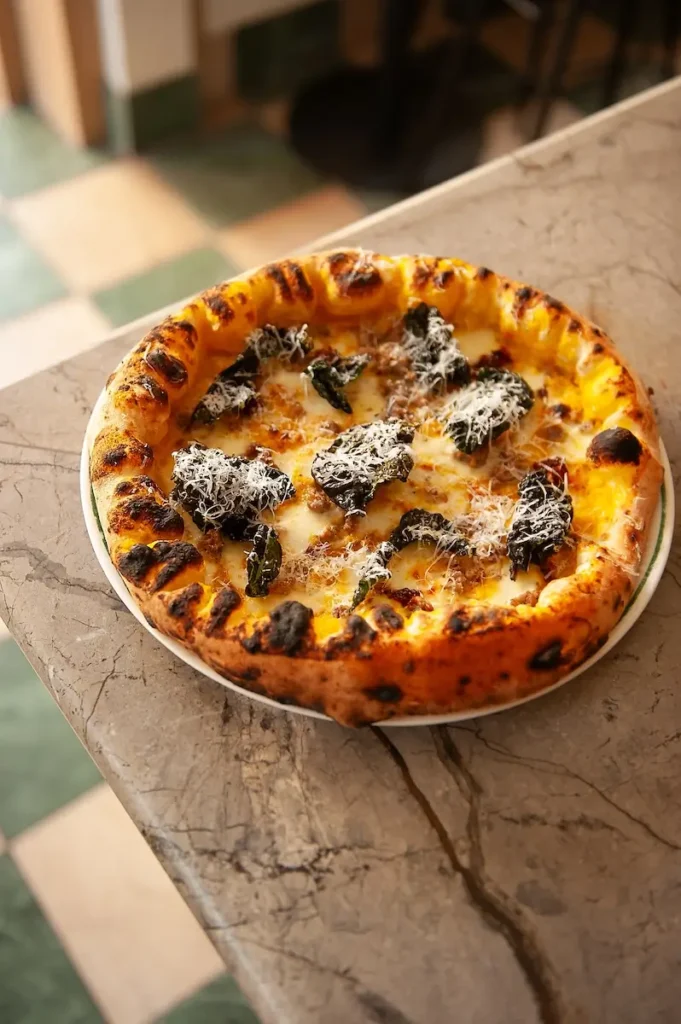Matteo Ernandes_Pizza 3_© Michela Boncagni