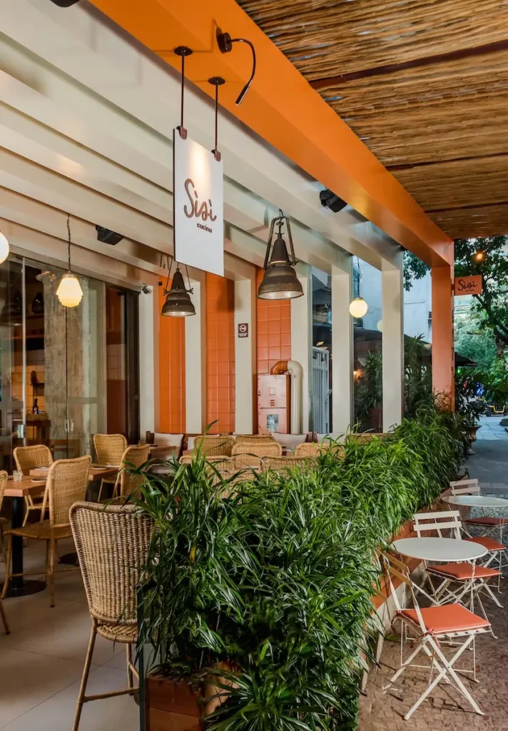 Pedro Siqueira_pizzeria exterior_© Vantuil Costa