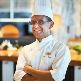 Daniele Cason_portrait_© Mandarin Oriental